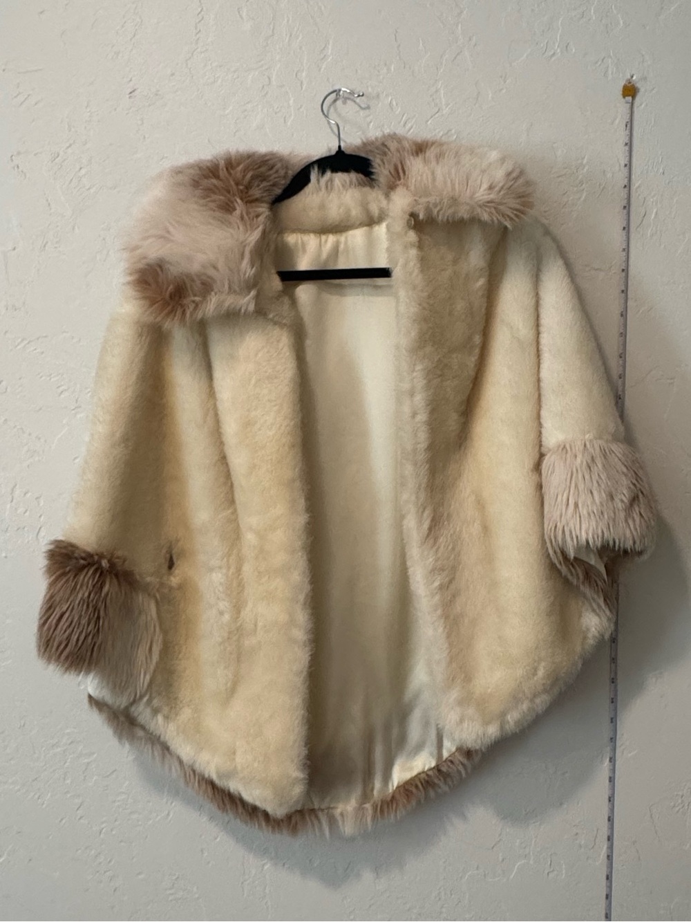 Vintage Cream Fur Cape Coat with Contrasting Trim